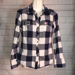 Ladies long sleeve button down shirt